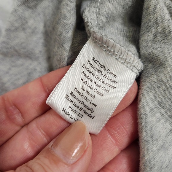 Johnny Was JW Los Angeles Embroidered Gray 3D Floral Bird Applique Short Sleeve - Picture 8 of 8